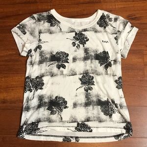 RVCA rose tee